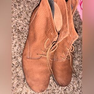 Real Leather womens size 39